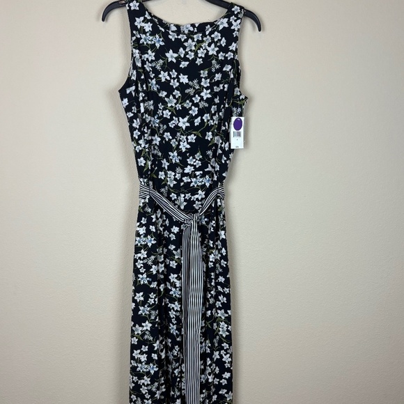NWT Danny and Nicole Black/Ivory Floral Sleeveless Jumpsuit Tie Waist; Size 4 - Picture 1 of 12